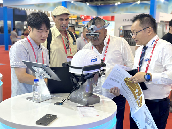 مشاريع كاملة 